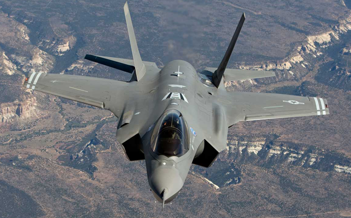沒有中央液壓系統的F-35戰斗機不再需要航空液壓油了？
