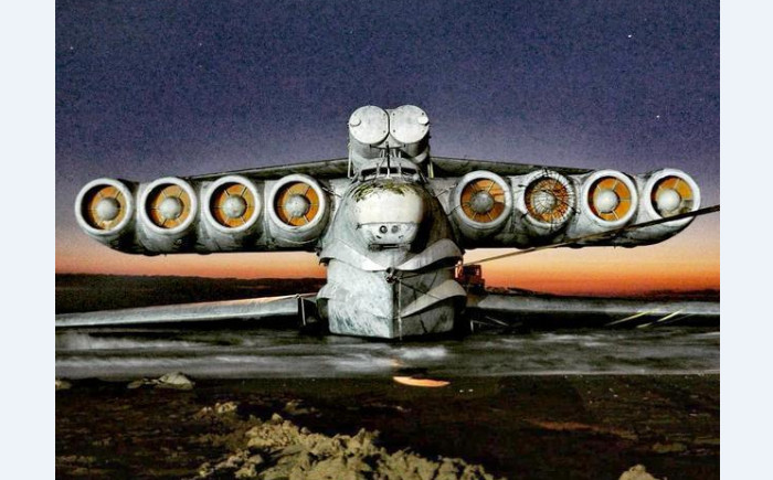 這架飛機會“鐵掌水上漂”，你會嗎？1.jpg